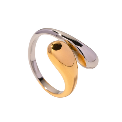 Aqua Femme Ring